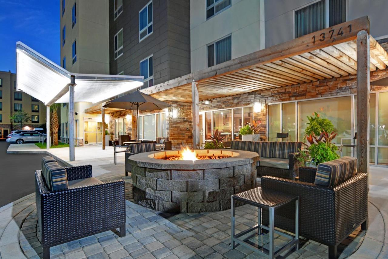 Towneplace Suites By Marriott Jacksonville East Zewnętrze zdjęcie