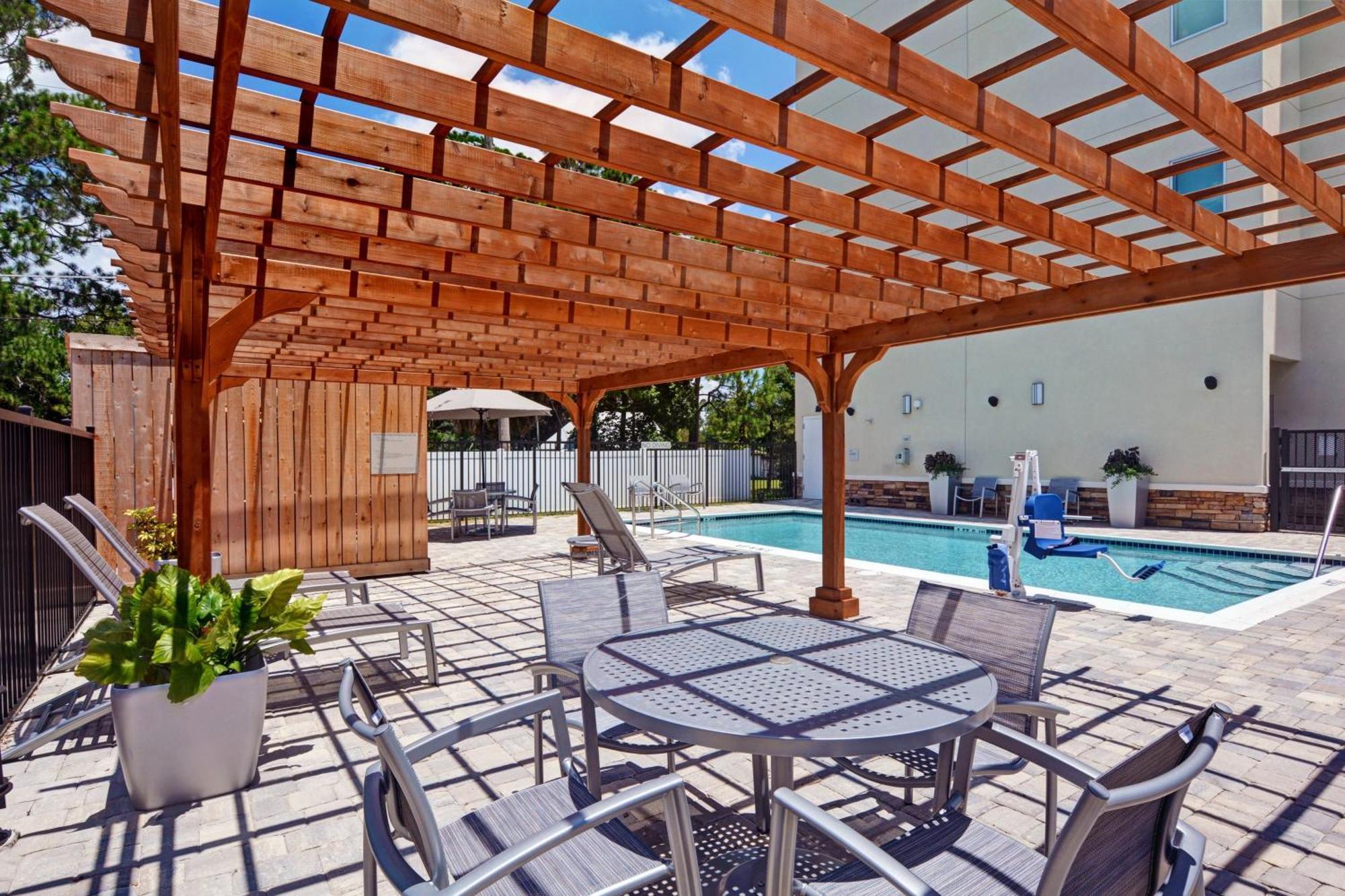 Towneplace Suites By Marriott Jacksonville East Zewnętrze zdjęcie